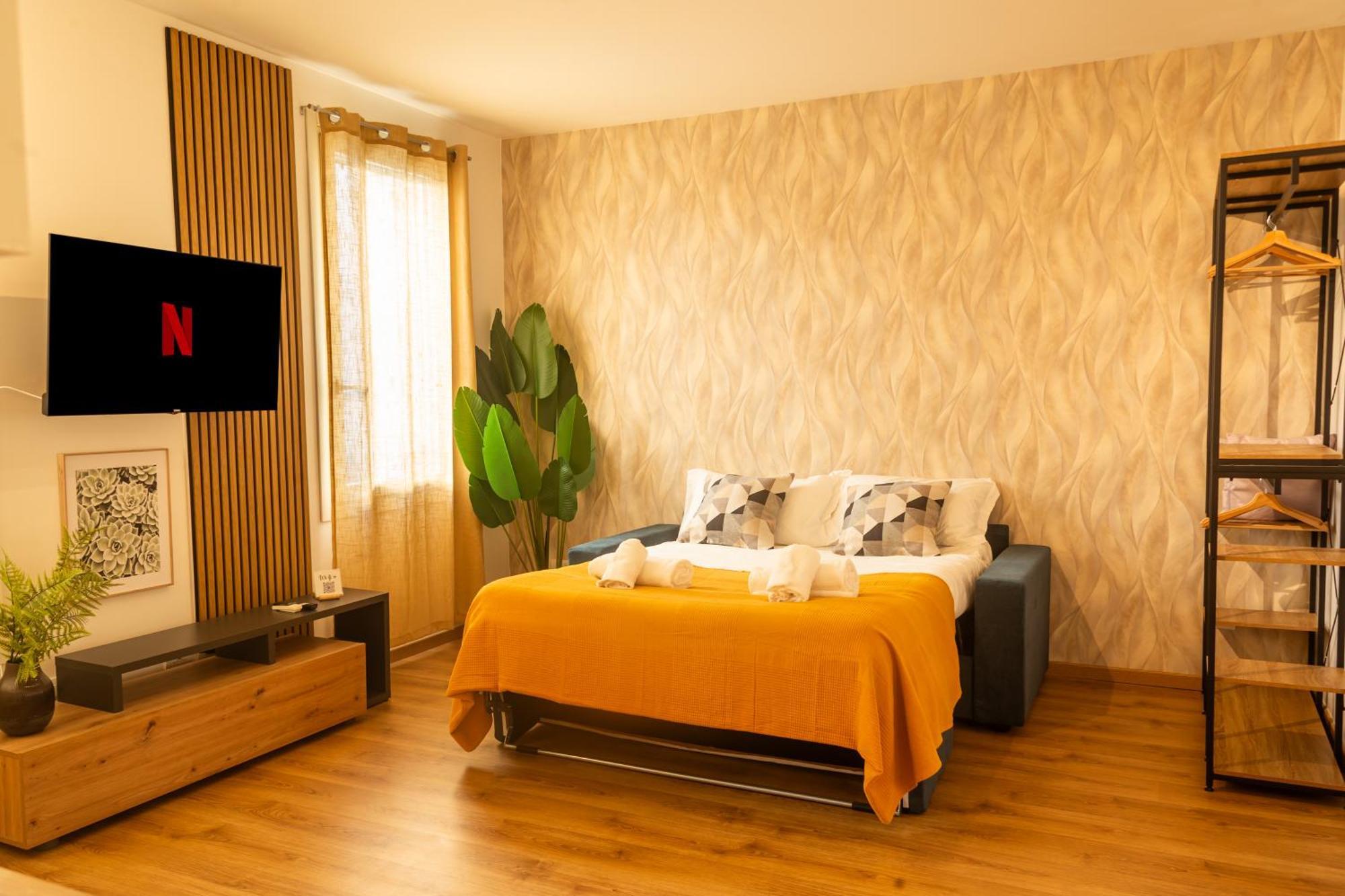 Prime Living - Gold Sui Navigli *